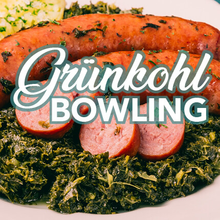 Teller Grünkohl mit Würstchen für Bowling Event in Hamburg Wandsbek.